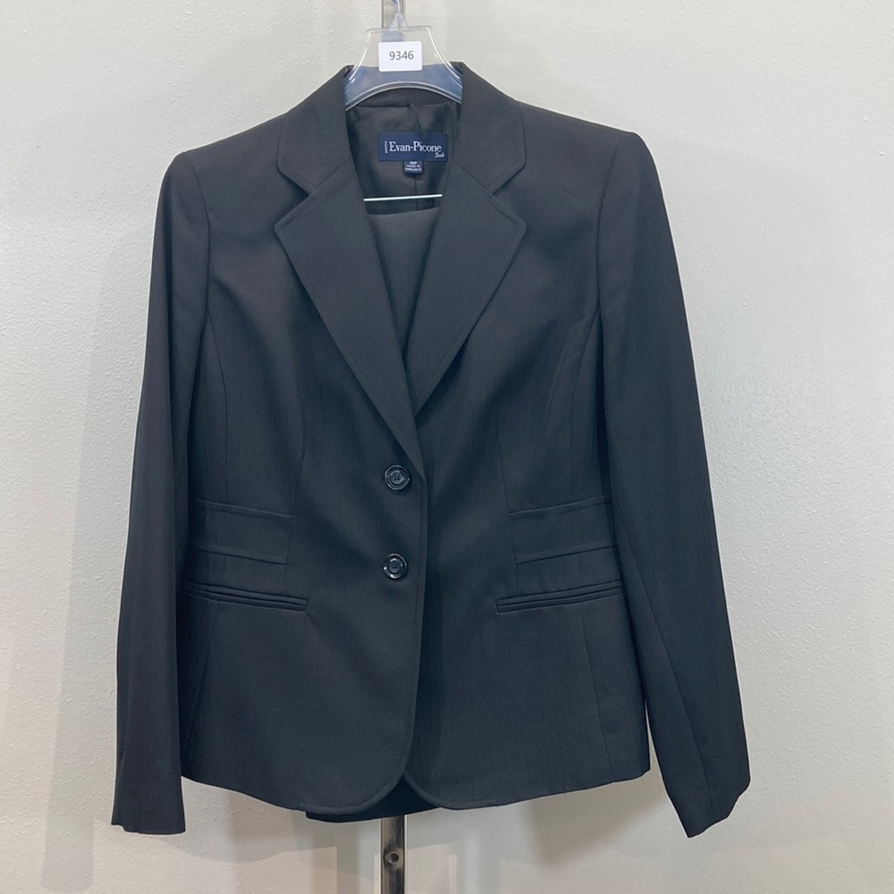 Evan Picone Women's Suit NWT